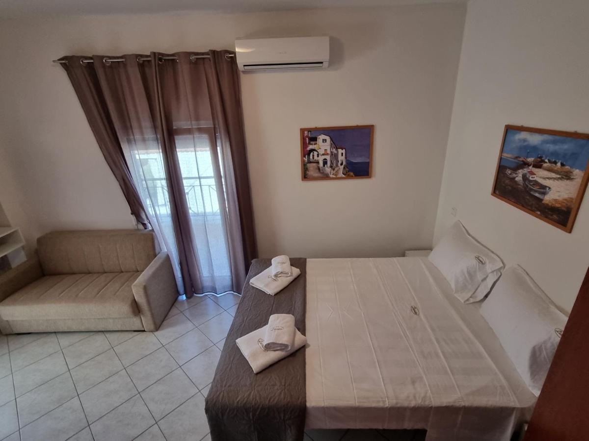 Premium Suites Ofrínion Exteriér fotografie