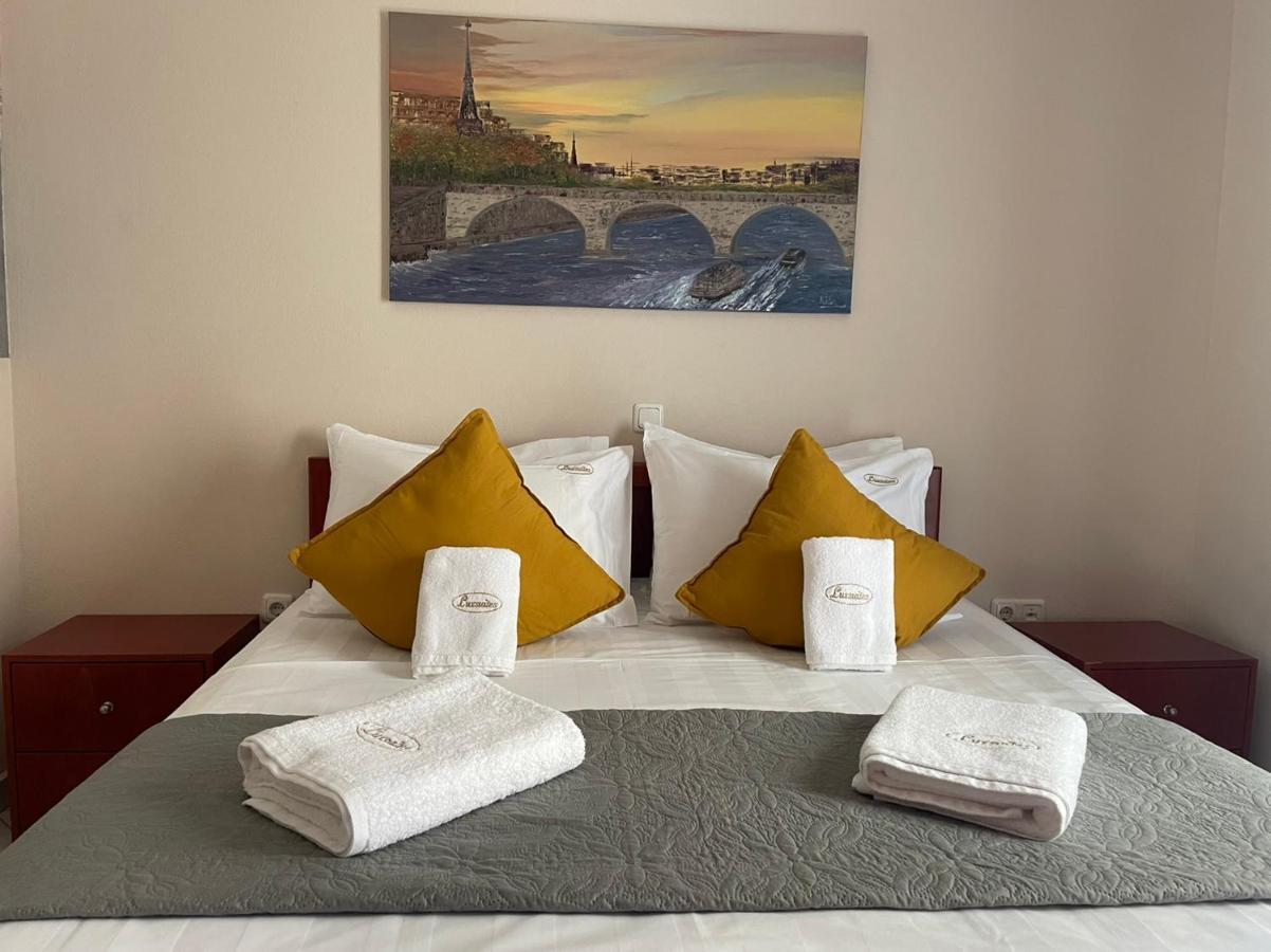 Premium Suites Ofrínion Exteriér fotografie
